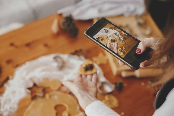 How Can UK Jewelry Makers Use Instagram Stories to Increase Engagement and Sales?
