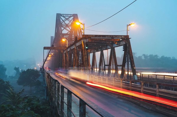 How Can Green Roofs on City Buildings Enhance Urban Public Health and Well-being?
